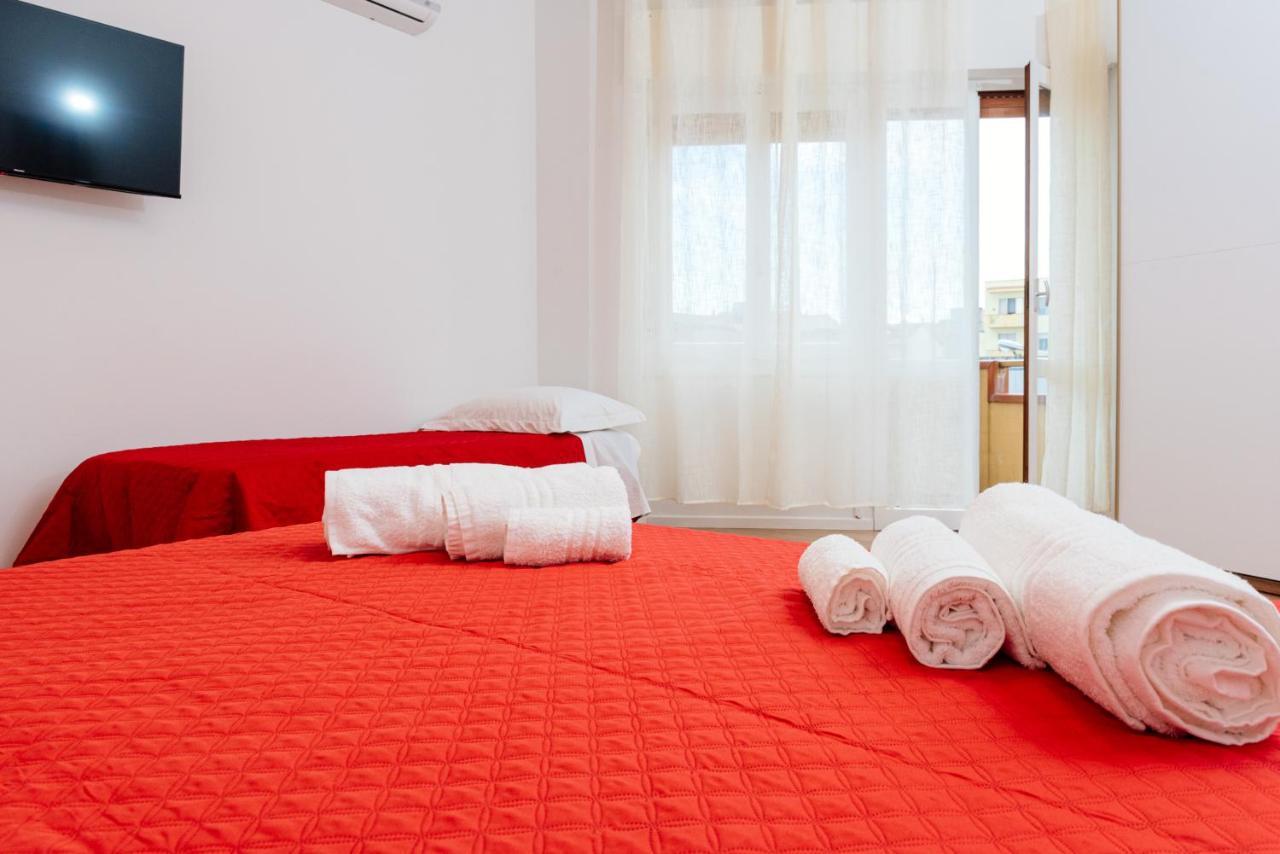 La Casa Di Ambra Hotel Porto Torres Buitenkant foto