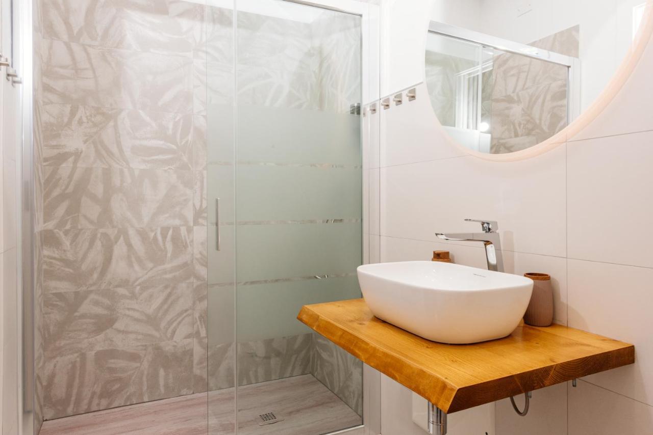 La Casa Di Ambra Hotel Porto Torres Buitenkant foto
