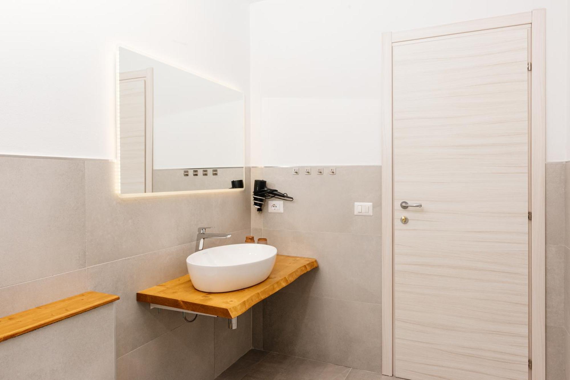 La Casa Di Ambra Hotel Porto Torres Buitenkant foto